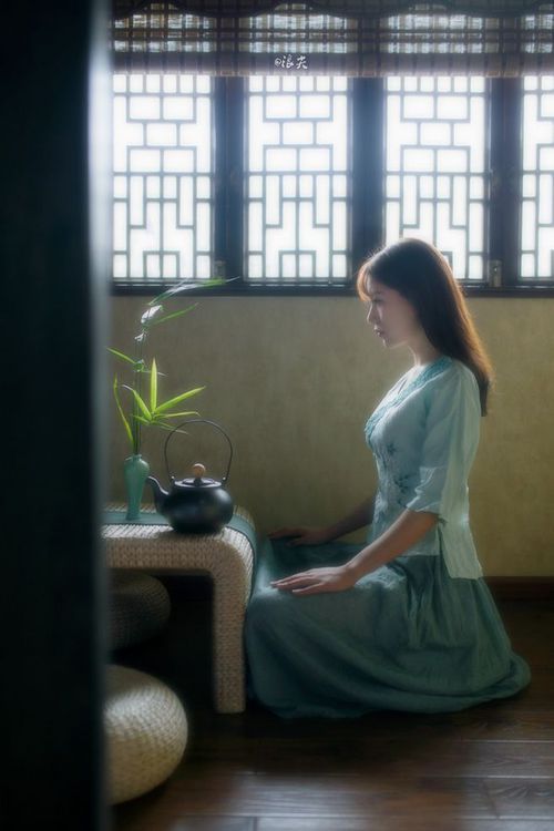 坎特加盟切尔西,球队中场实力大幅提升,坎特在切尔西穿几号球衣