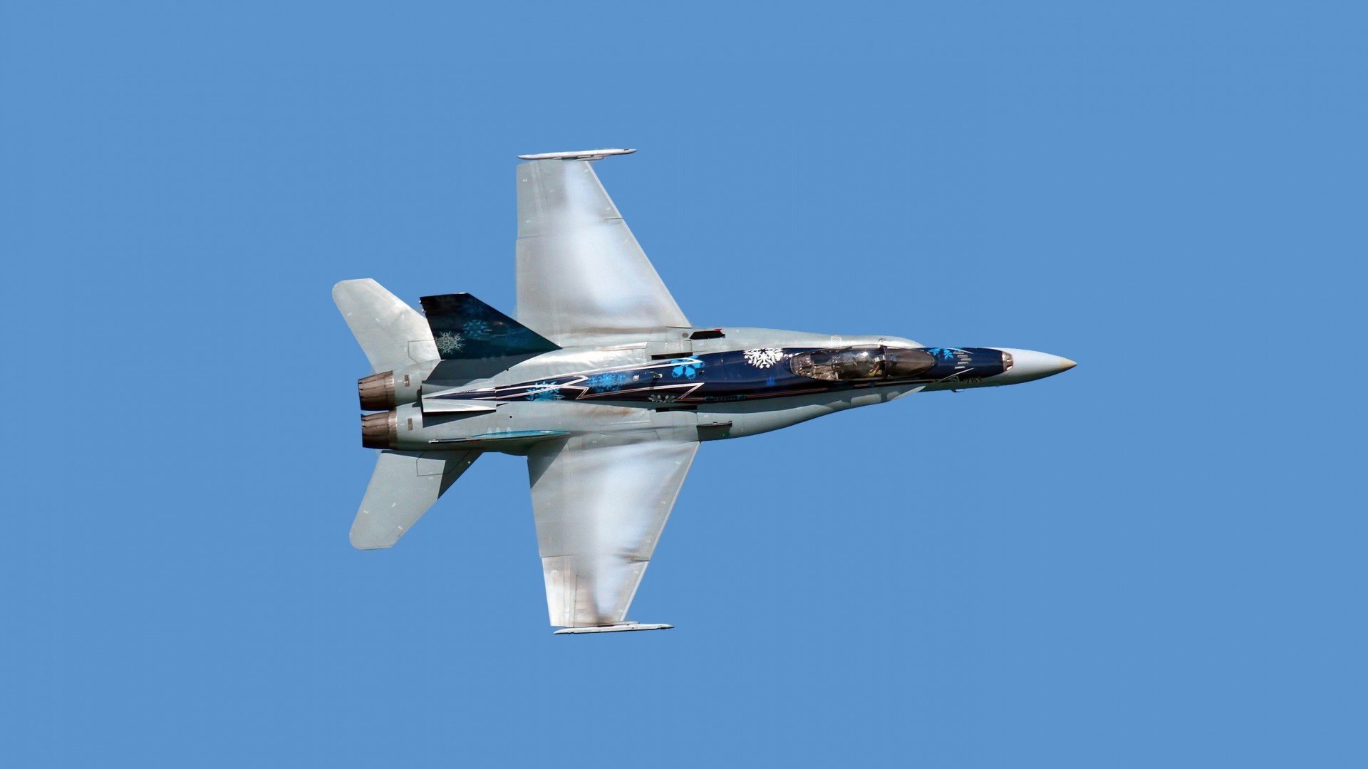 AYX GAMING-国家队加强进攻端战术训练力争提高比赛破门效率，进攻战术基础配合方法